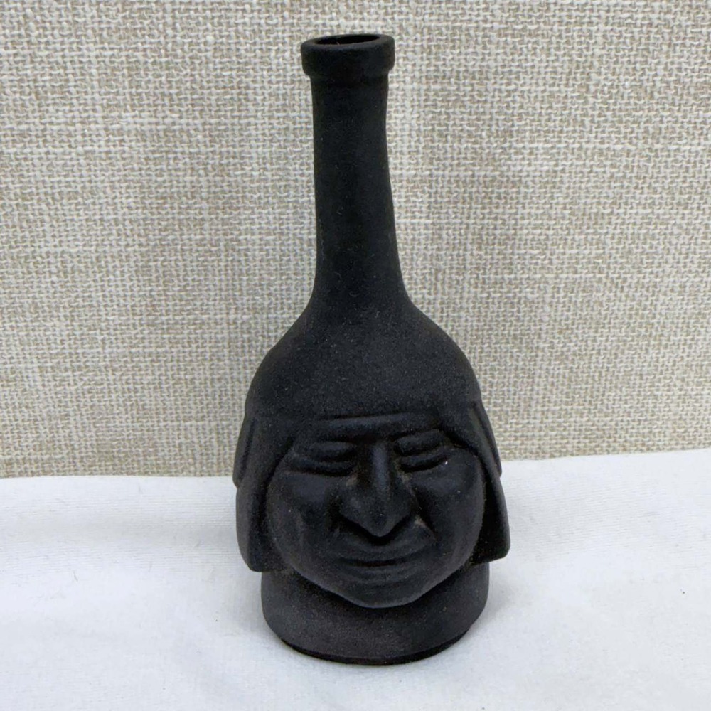 Vintage Peruvian Chulucanas Black Pottery Face Vase Hand Carved Folk Art 7.5in
